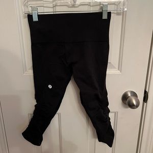 Lululemon Capri leggings
